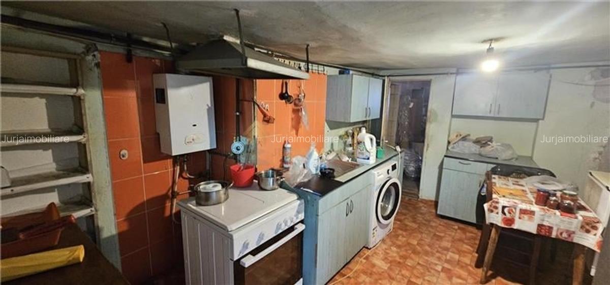 CASA 5 CAMERE 120 MP  ZONA UMF  CURTE 95 MP - 18