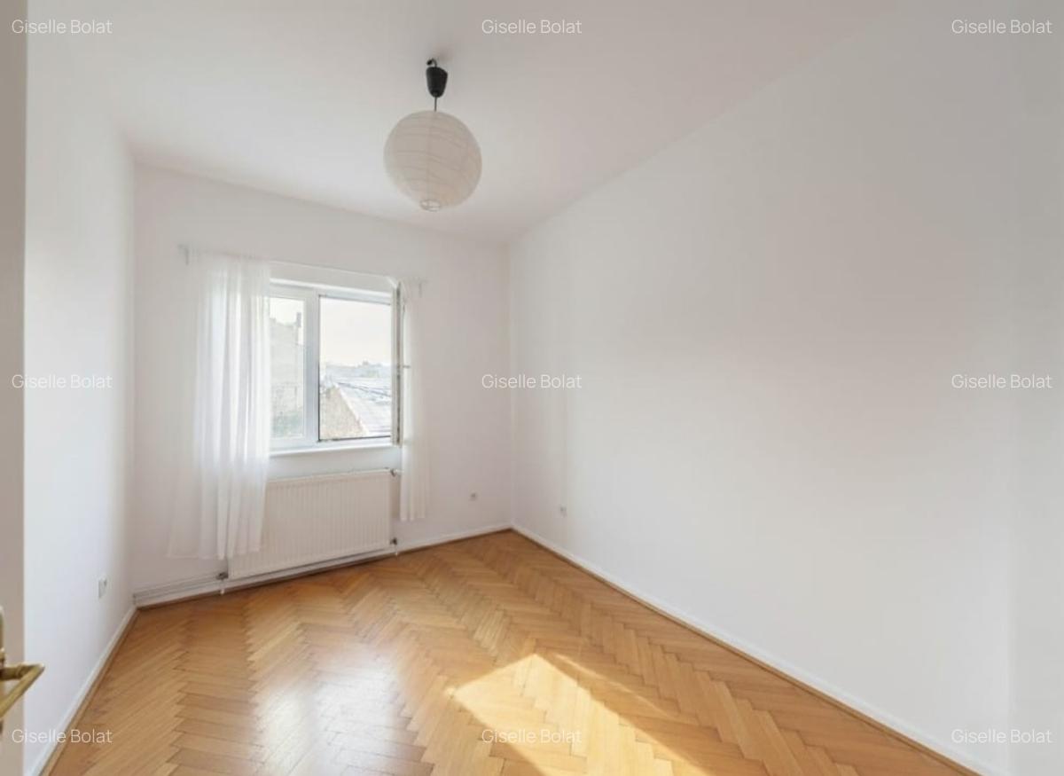 Piata Victoriei - Sf. Voievozi - Apartament 4 camere , bloc boutique consolidat - 4