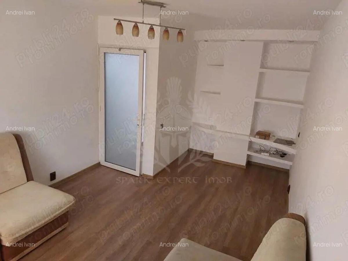 2 camre zona 9 Mai - 1