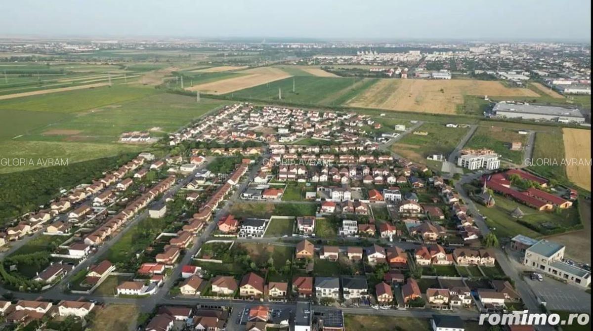 Terenuri de vanzare in Via Carmina de 435 mp cu utilitatile la cheie - 5
