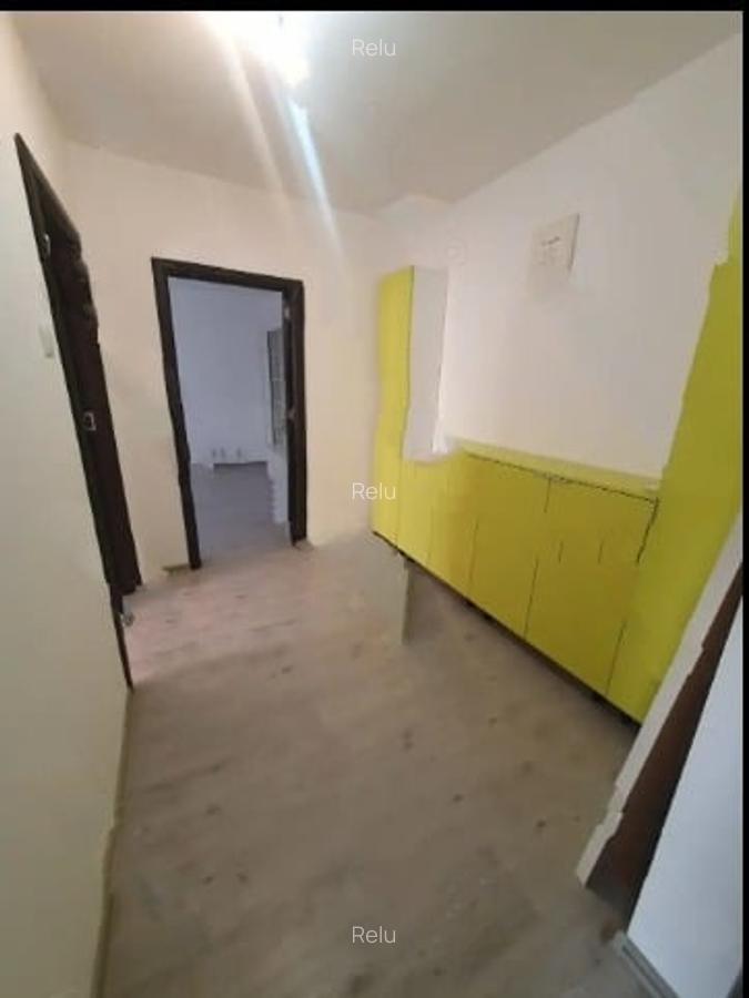 Titan, Auchanl.1982, reabilitat,decomandat,Amenajat,centrala,mobilat utilat - 4