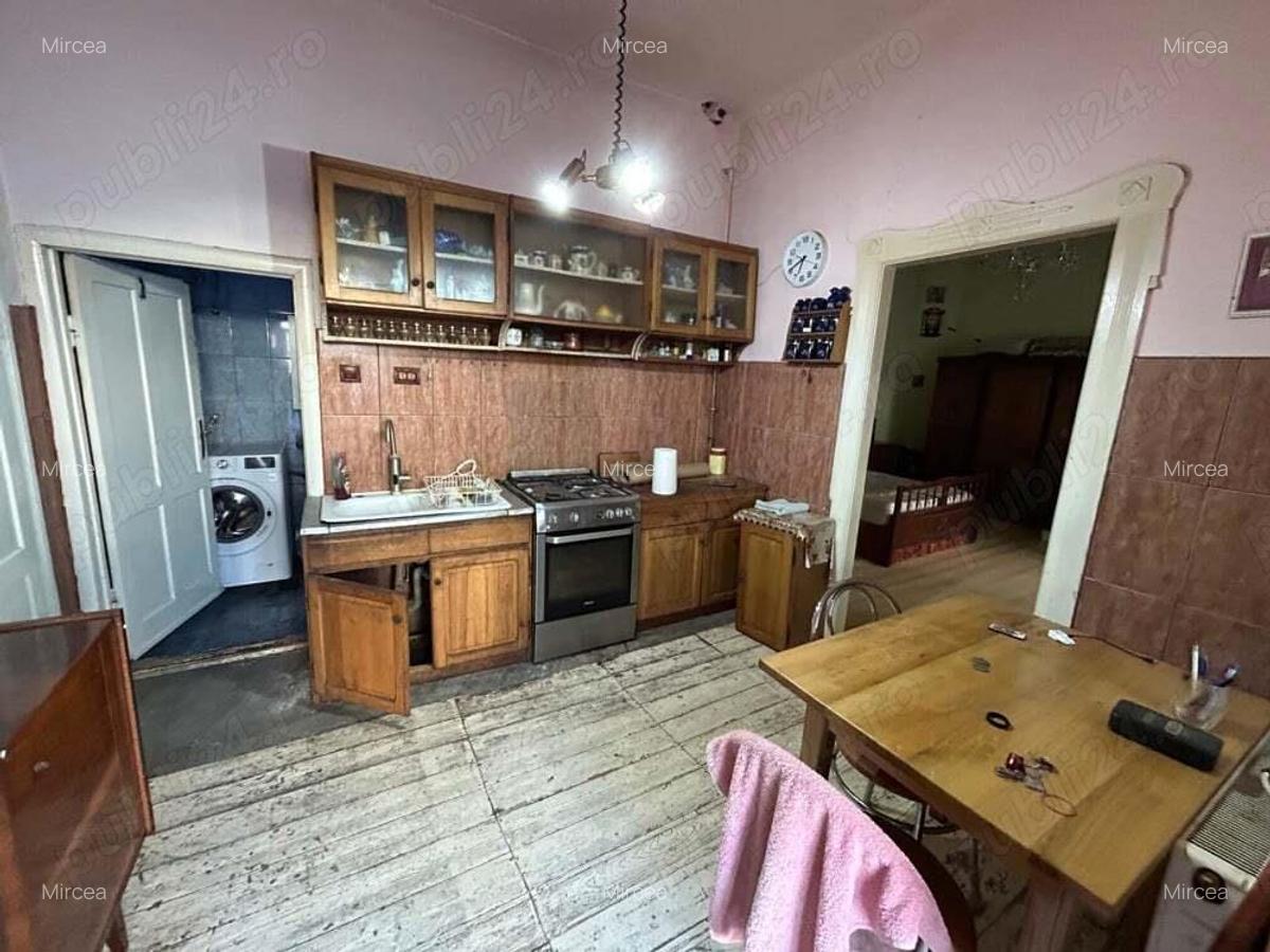 Vand casa mare din caramida,in Parneava,st.720 mp.locuibila imediat. - 14