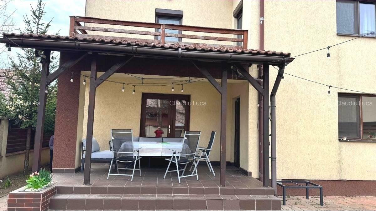 Casă cu 5 camere în Dudu - 15