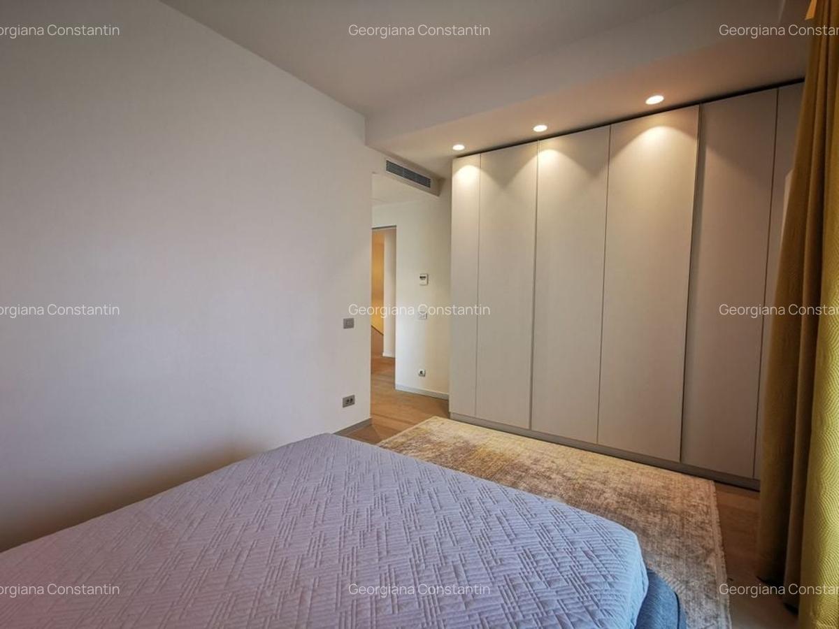 Apartament cu 4 camere semidecomandat în Iancu Nicolae - 12