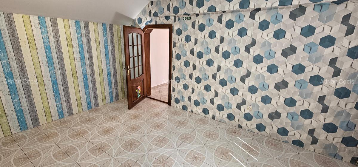 Apartament cu 4 camere semidecomandat în Brașovul Vechi - 7