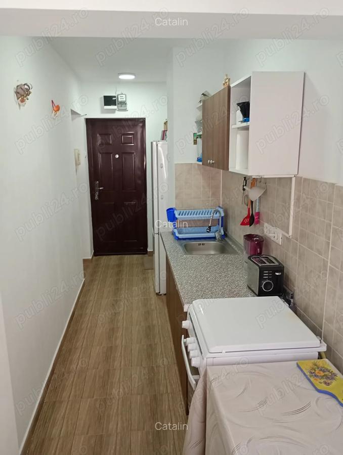 Garsoniera in zona Izvor - 5 Garsoniera in zona Izvor - 5