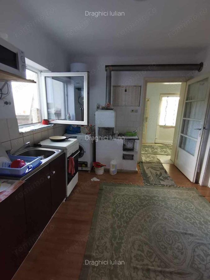 Vindem sau schimb casa locuit in Ghioroc Arad - 5