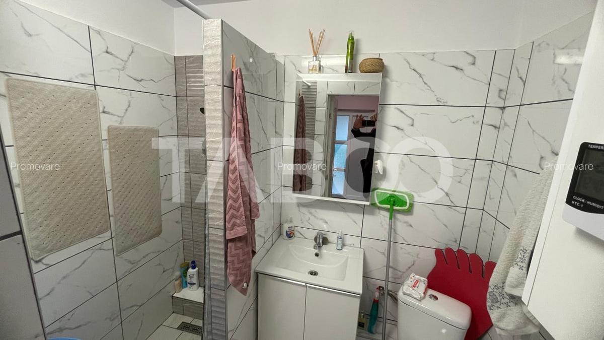 Casa cu curte de vanzare mobilata si  renovata -  mutare imediata - 6