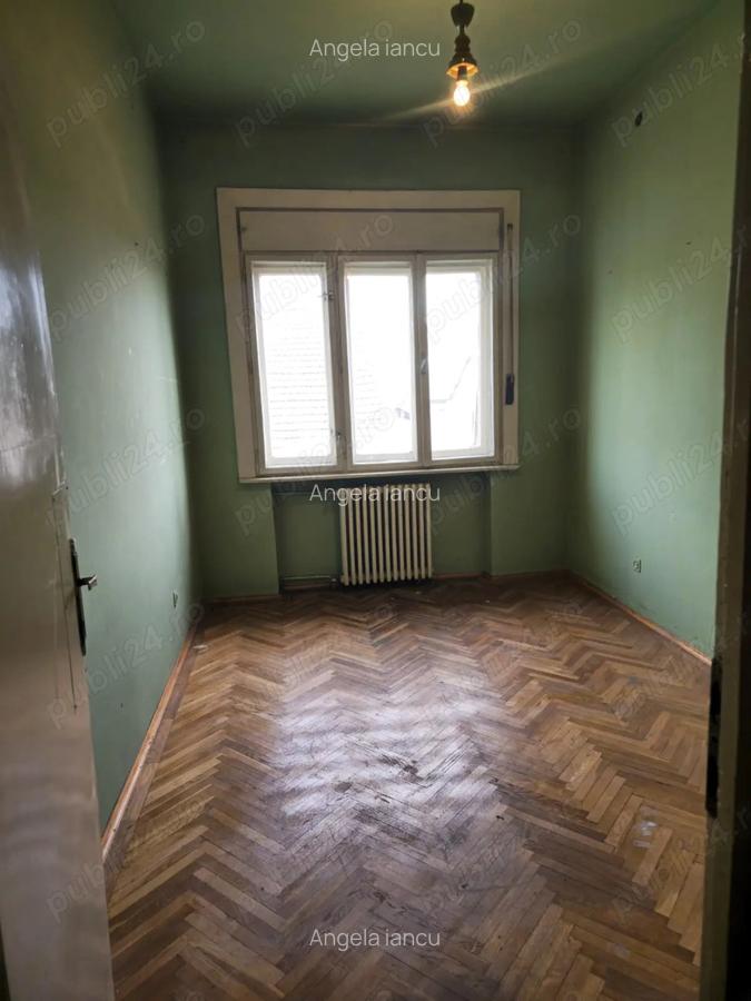 Apartament spatios cu 4 camere la Fantana Punctelor Cardinale - 3