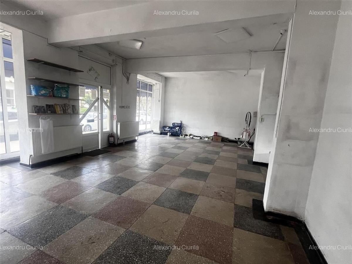 Spatiu comercial de 120 mp in Plopeni, zona cu vad . - 10