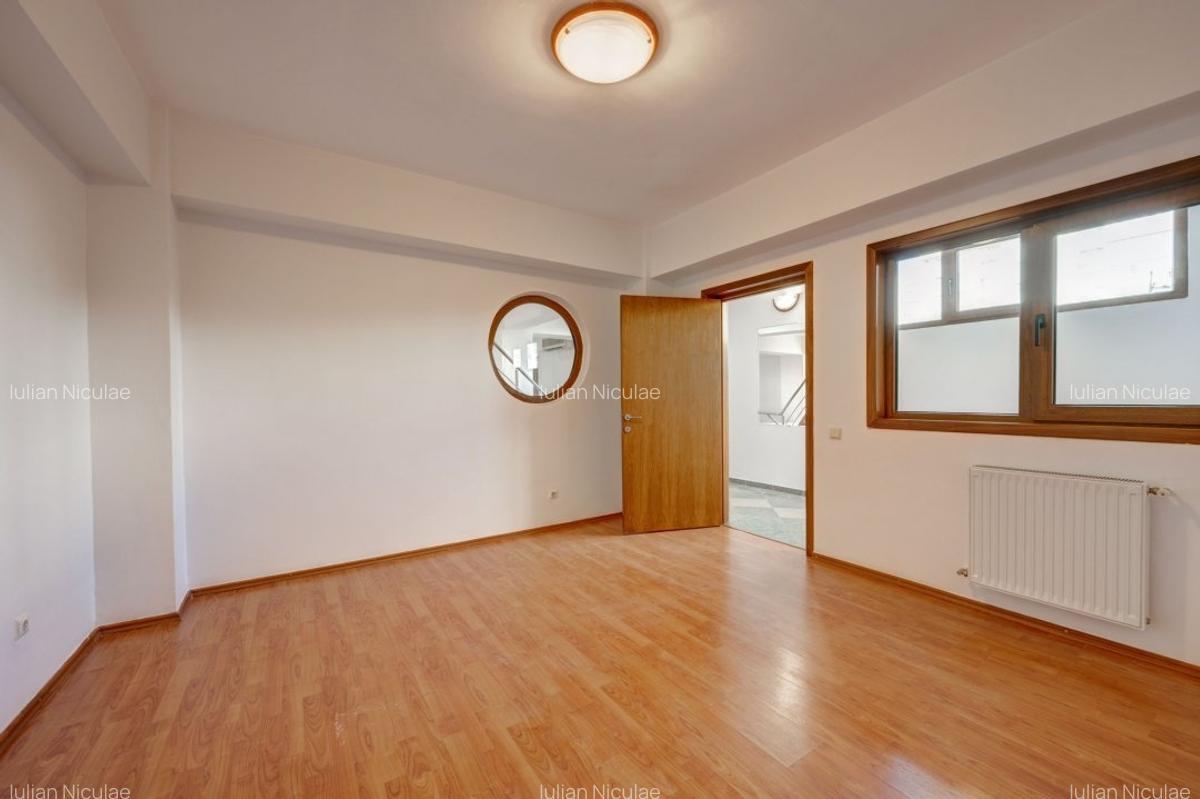 Spațiu comercial, 276 mp în 1 Mai - 10