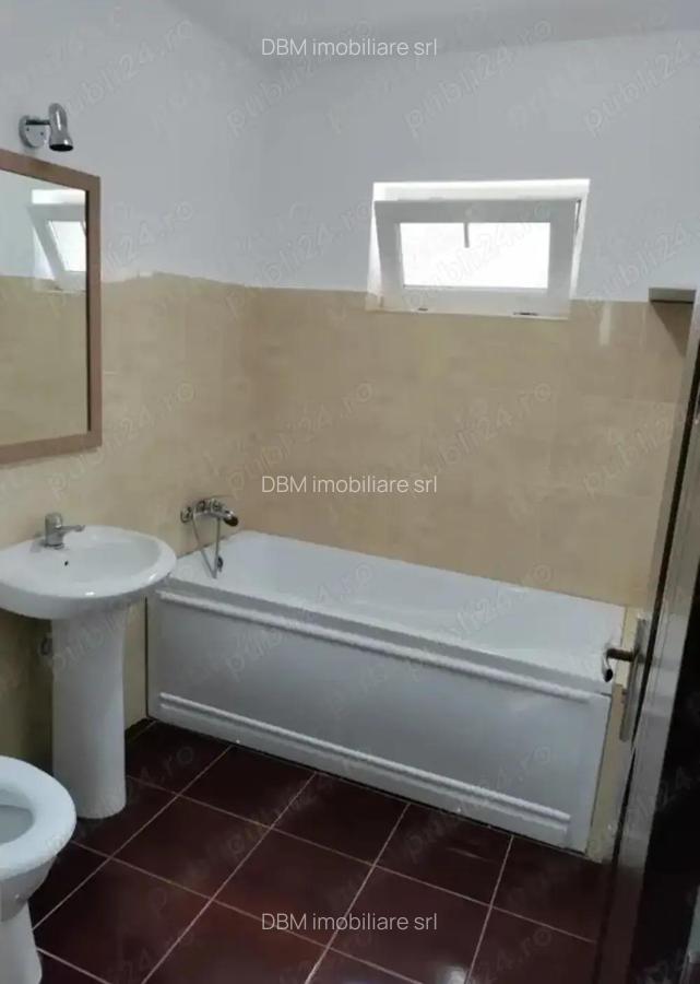 De inchiriat casa nemobilata zona Lipovei - 5