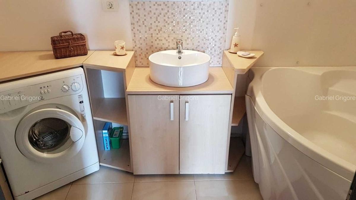 Apartament cu 3 camere semidecomandat, mobilat în Central - 7