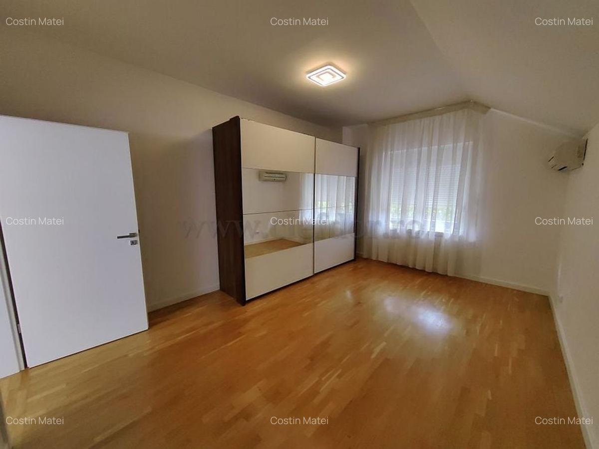 Vilă cu piscina langa British School - 19