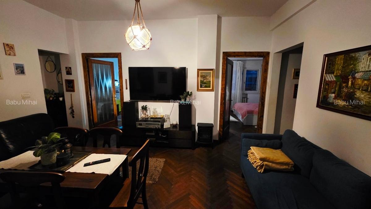 Apartament 3 Camere Transformat în 4 Centru - 1