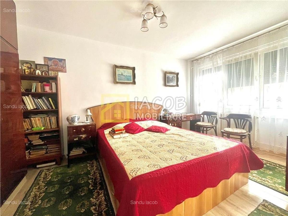 Apartament cu doua camere semidecomandate, zona Aviatori, Bacau - 6