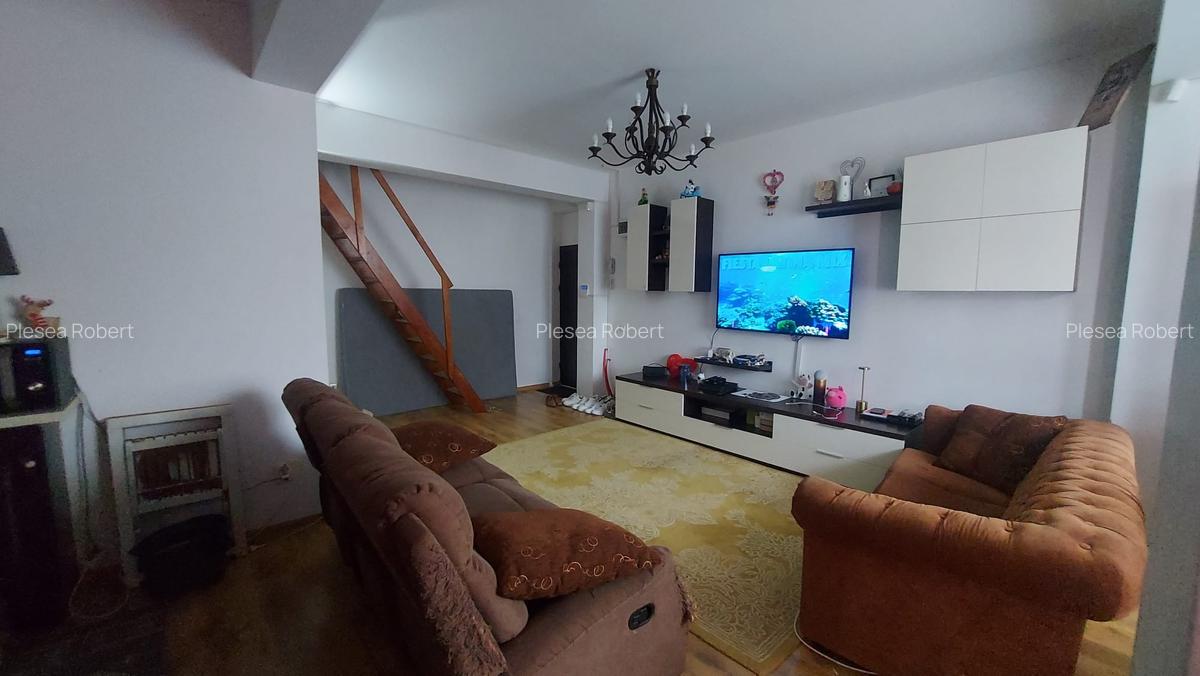 3 camere +mansarda scara interioara, sauna la 12 min de metrou - 1