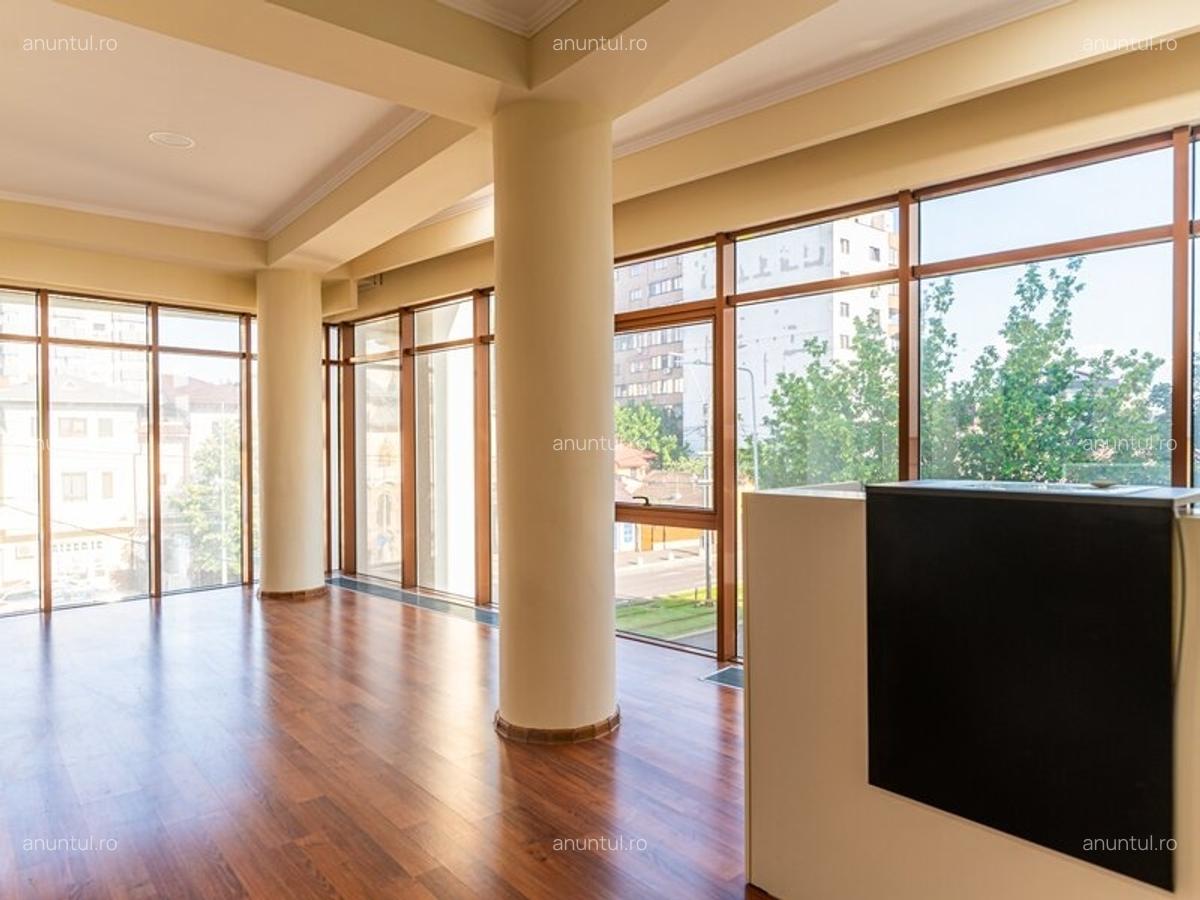 Eroii Revolutiei, metrou, de vanzare apartament 3 camere, finisat modern - 4