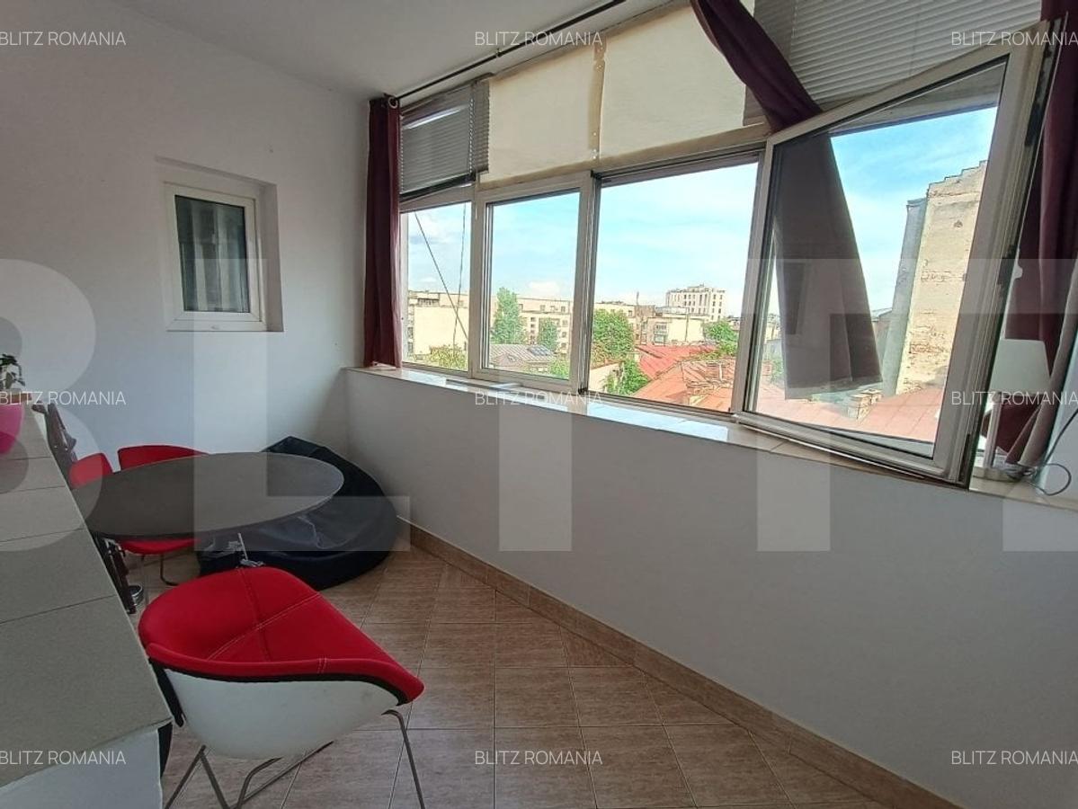 Apartament de vanzare, cu 3 camere, 87 mp, zona Calea Victoriei - 10