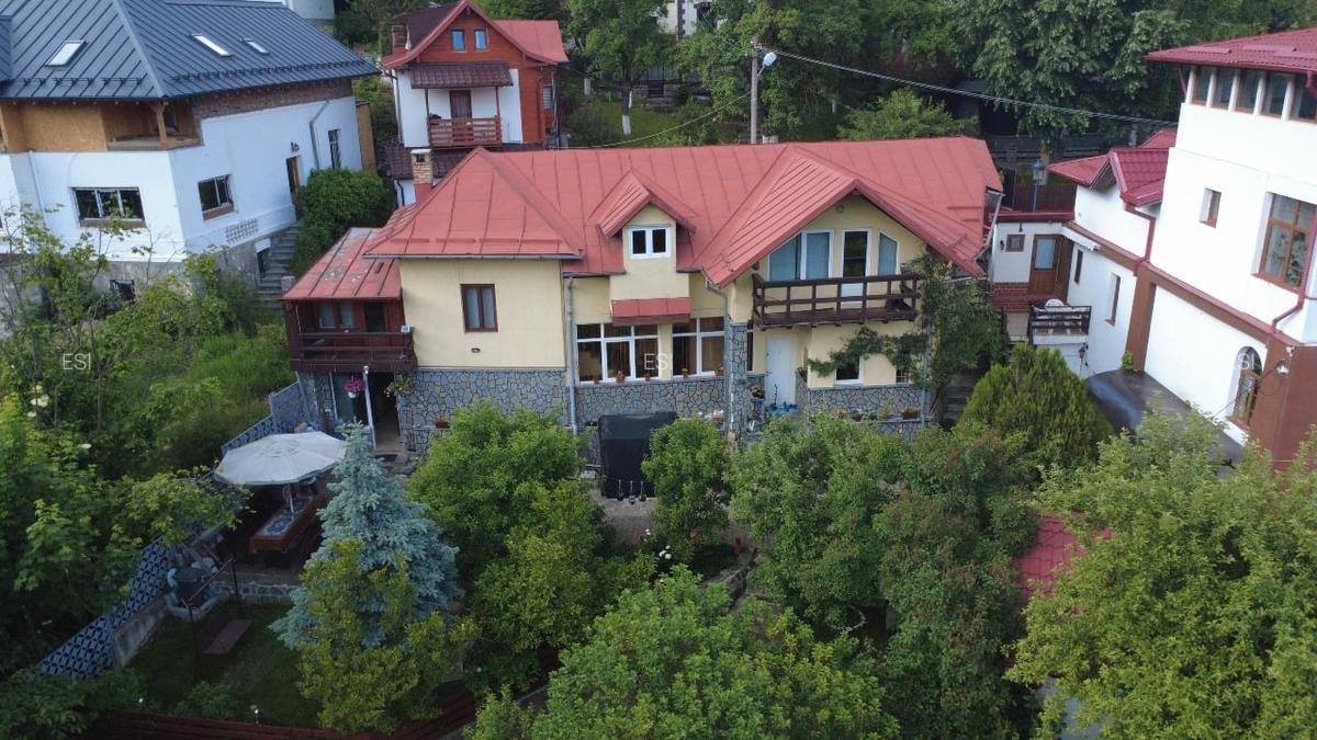 CASA DE VANZARE SINAIA | Eleganță, Confort și Priveliști Montane de exceptie - 2