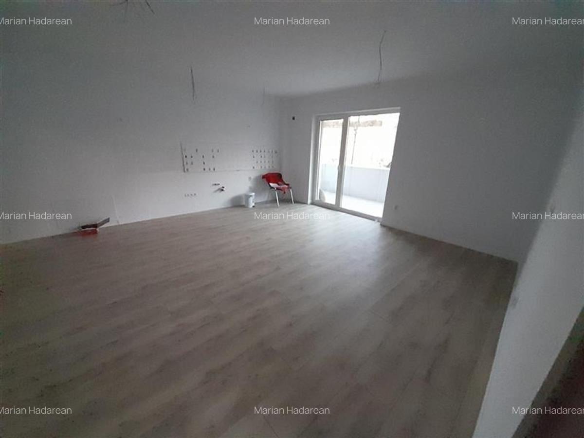 Vanzare apartament 2 camere bloc nou Iris la o distanta de aproximativ 3 km Auch - 2