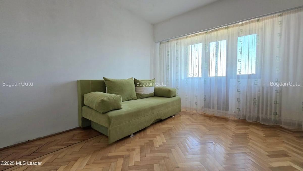 Libertatii - Regina Maria, 3 Camere Decomandat, Panorama - 10