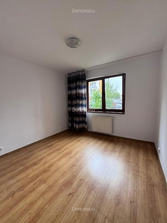 Apartament cu 2 camere decomandat în Tractorul - 3