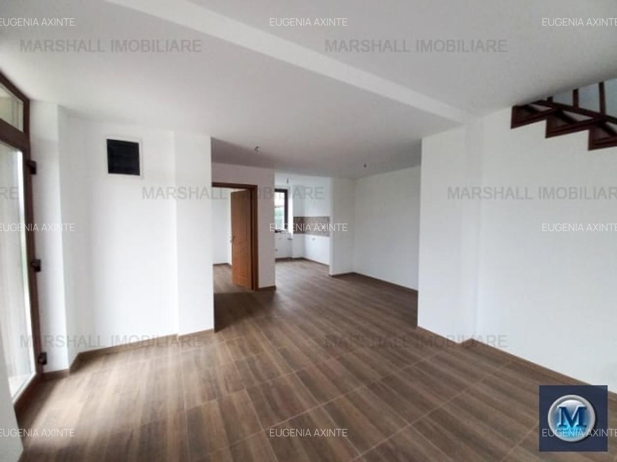 Casă cu 4 camere în Păulești - 4