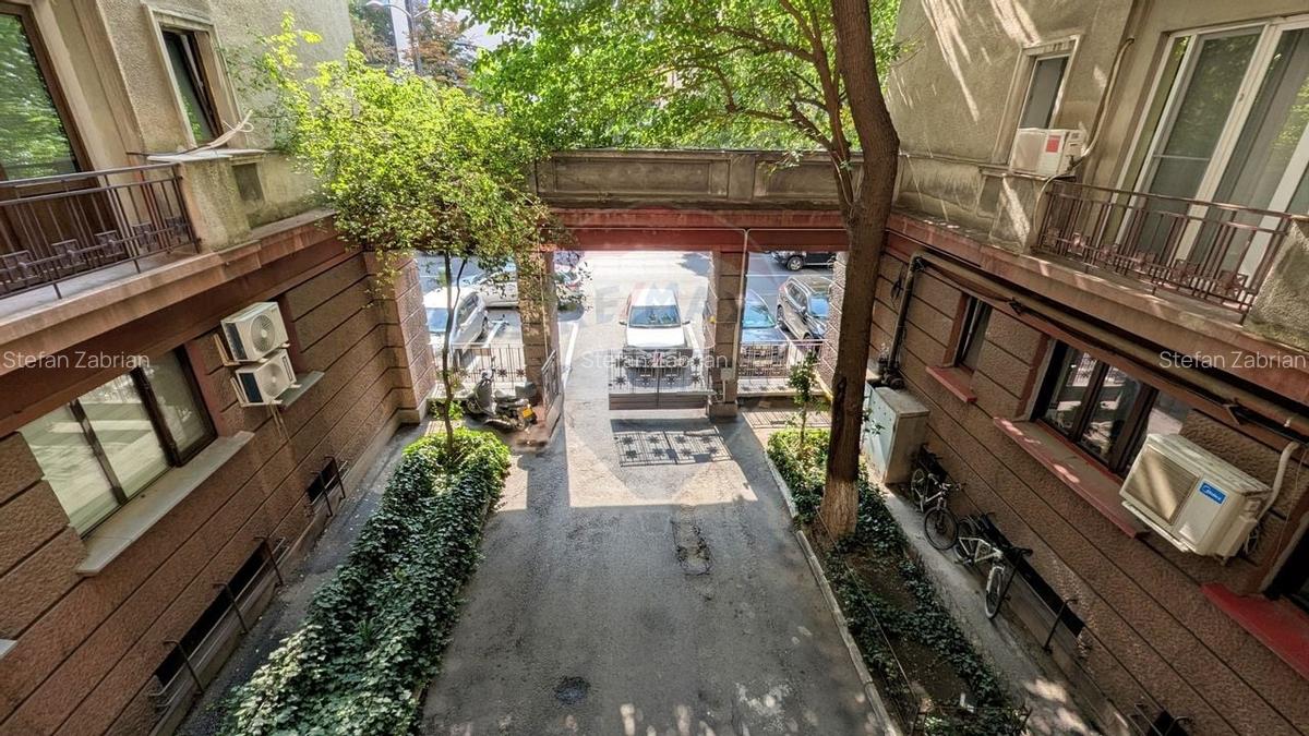 Apartament cu 2 camere de inchiriat Piata Romana Blocul Zodiac - 14