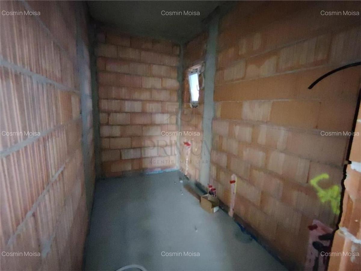 Duplex separat prin baie - toate utilitatile - proiect deosebit. - 7