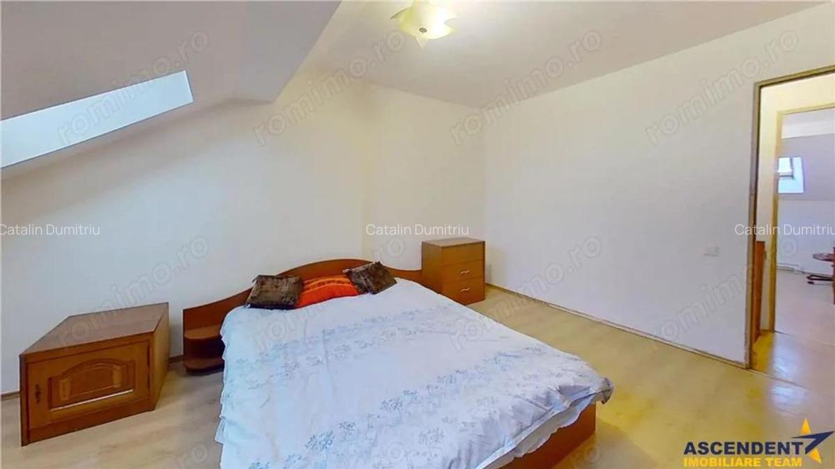 Tur 3D! Apartament trei camere, pe doua niveluri, Garii, Brasov - 8