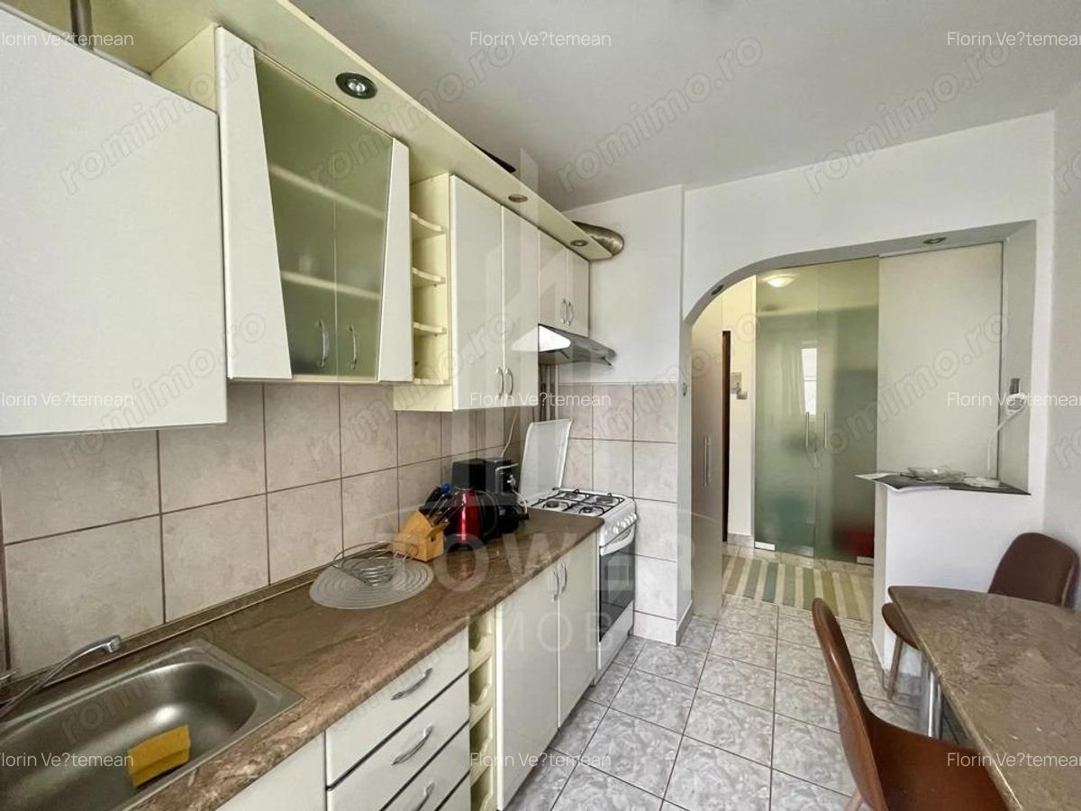 Apartament 2 camere central, aproape de faculta?i ?i centru - 4