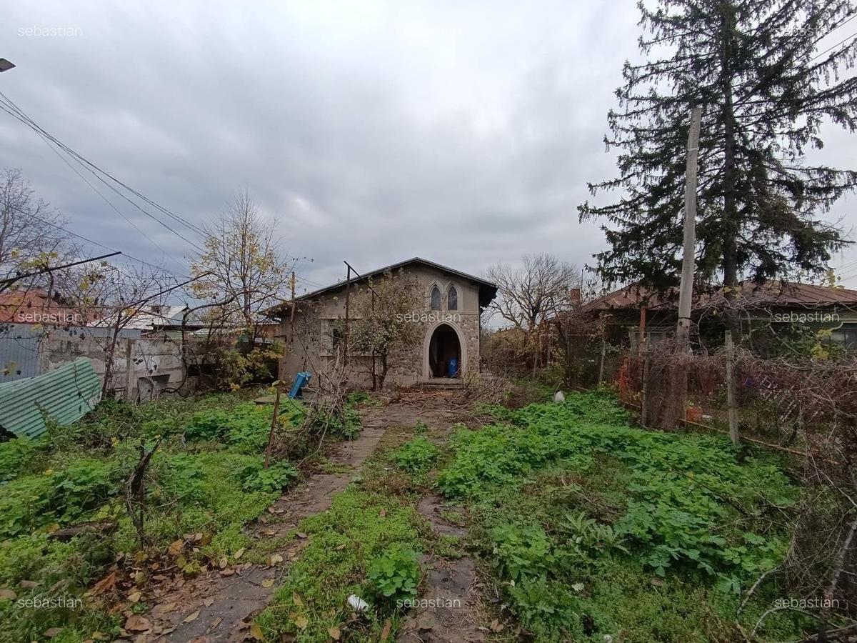 Teren 1163 mp în centrul Mogoșoaiei | Utilități + imobil existent | Oportunitate - 3