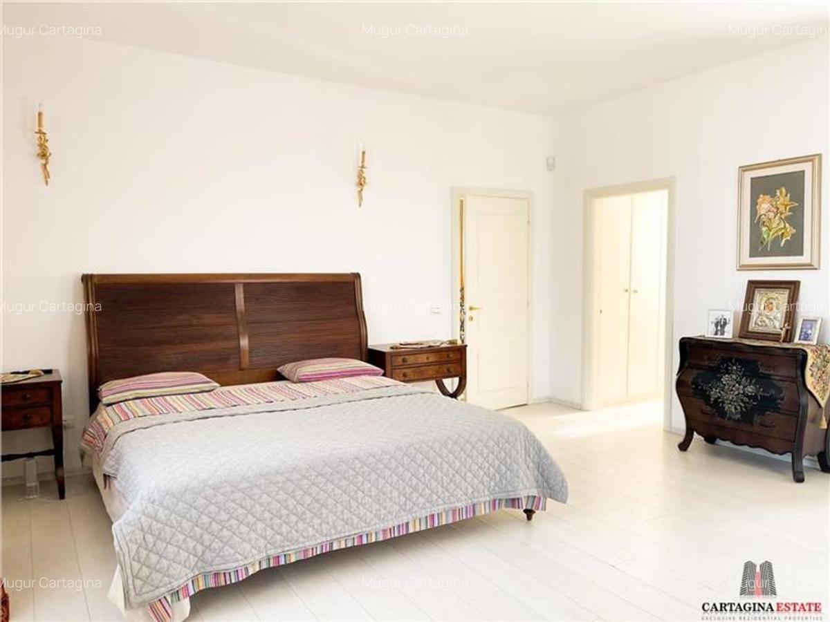Vila eleganta / Mark Twain / Cambrige /Jolie Ville / COMISION 0 - 22