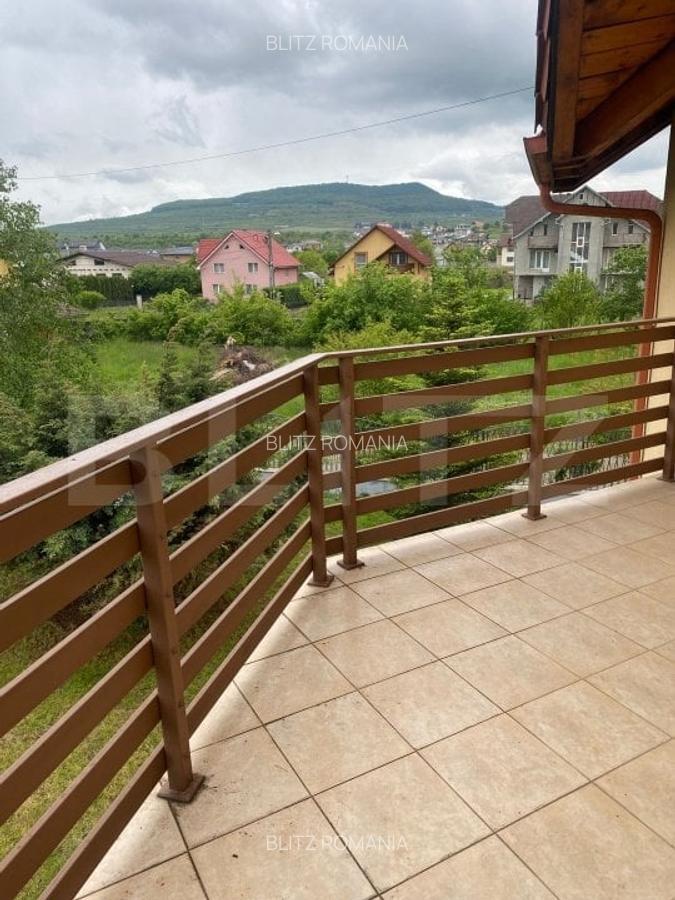 Casa individuala de vanzare, 250 mp utili, teren 1200 mp, zona Unirea - 16