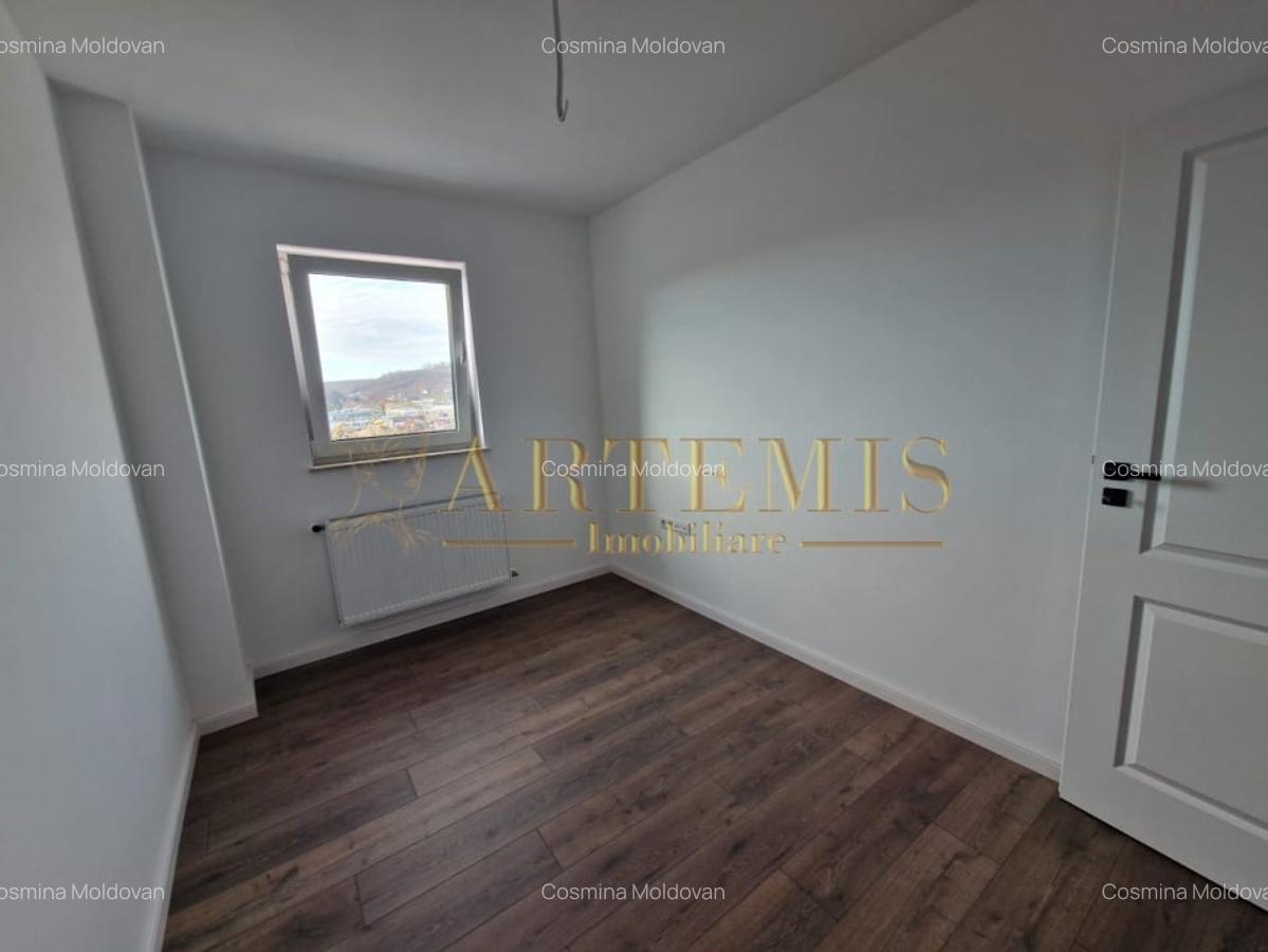 Apartament de 3 camere, decomandat, 76 mp., zona Isu - 4
