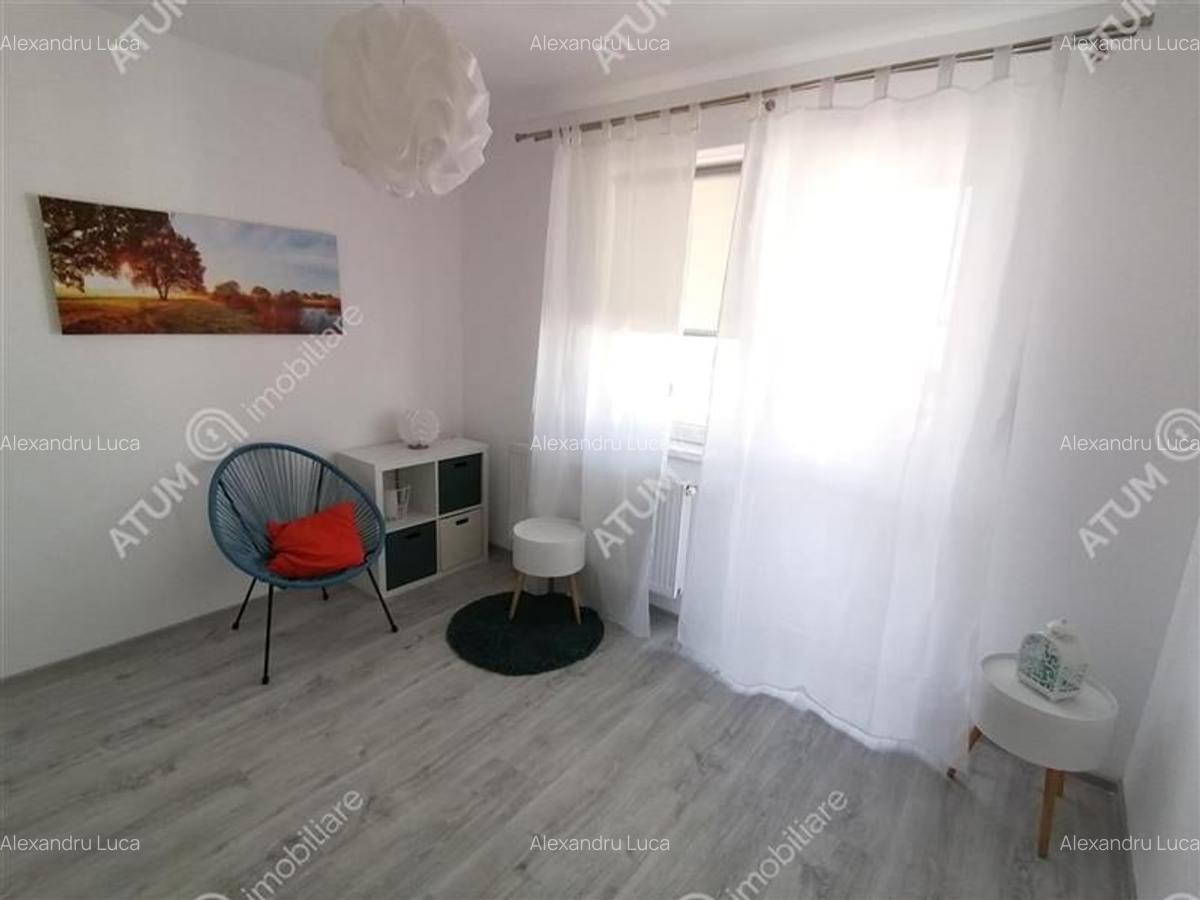Apartament 3 camere decomandate balcon parcare zona Calea Cisnadiei - 1