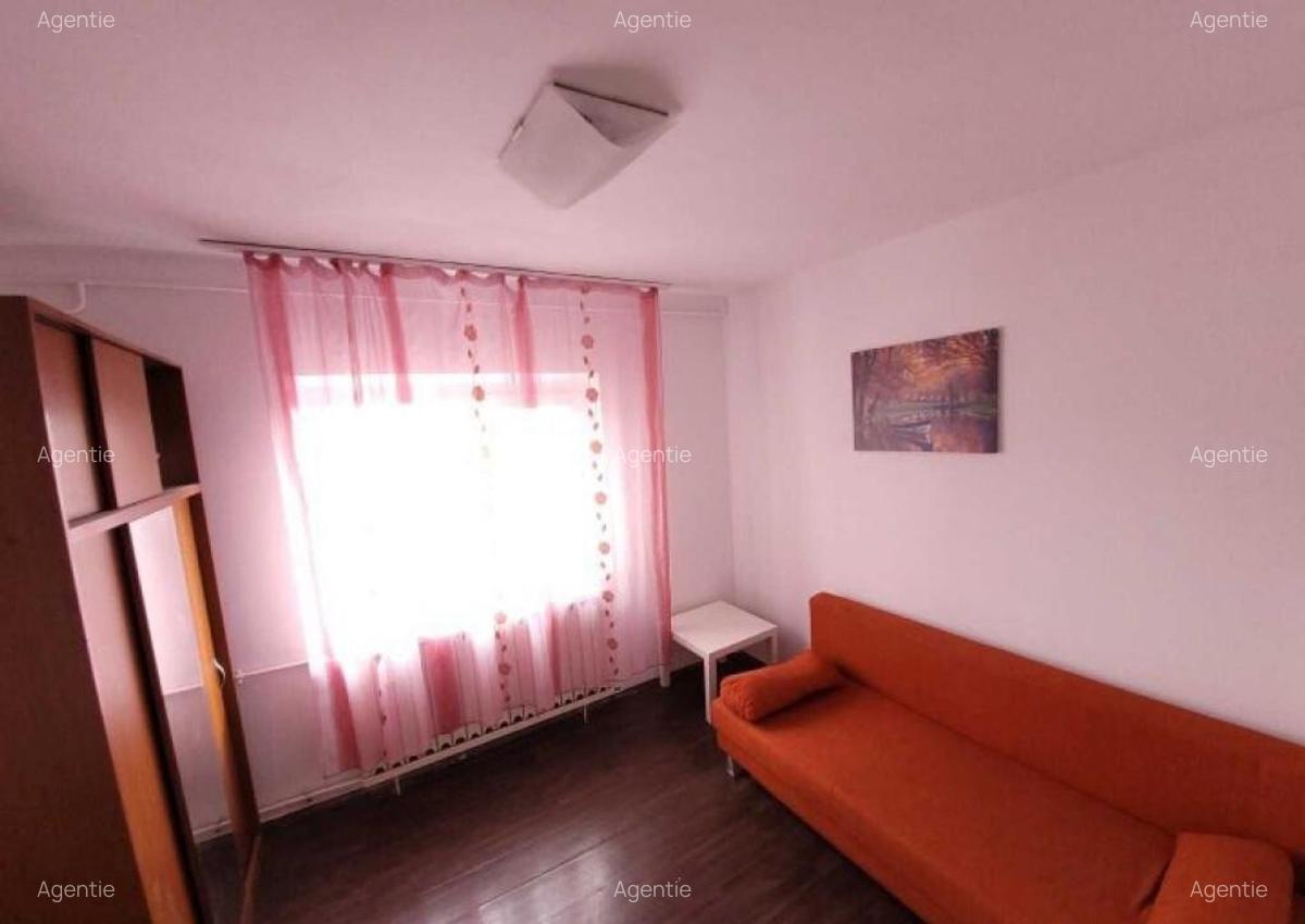 Apartament 4 camere zona Eroii Revolutiei - 2