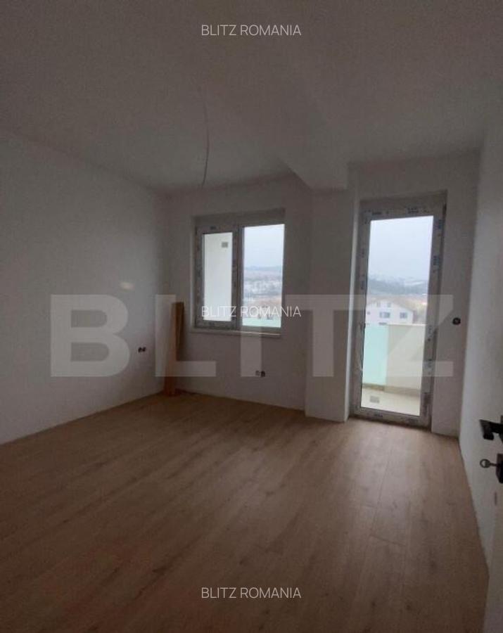 Apartament cu 3 camere, etajul 1 - 2