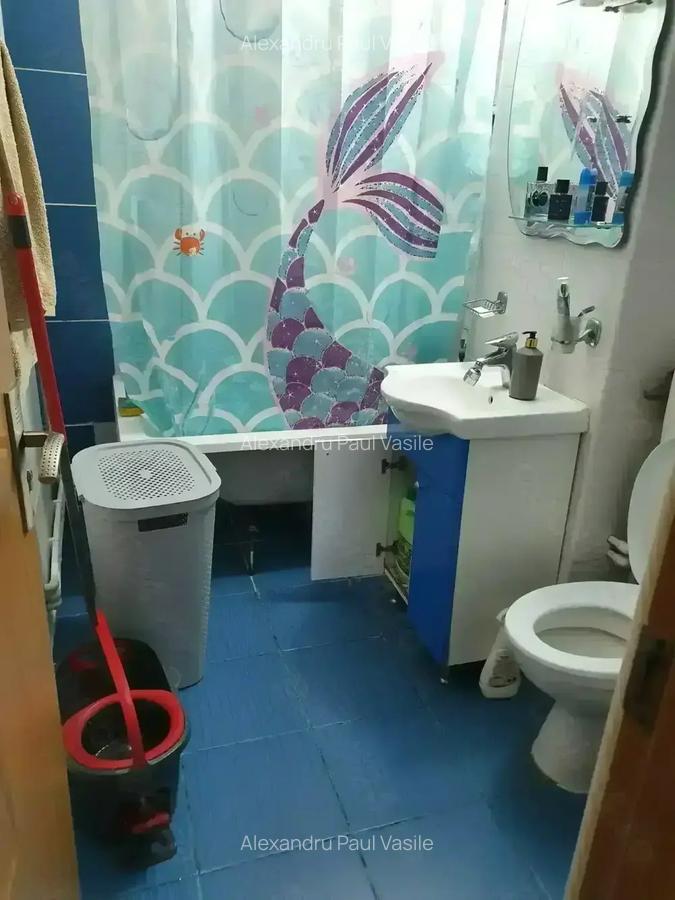 Inchiriaza! Camera, dec, mobilata . - 3