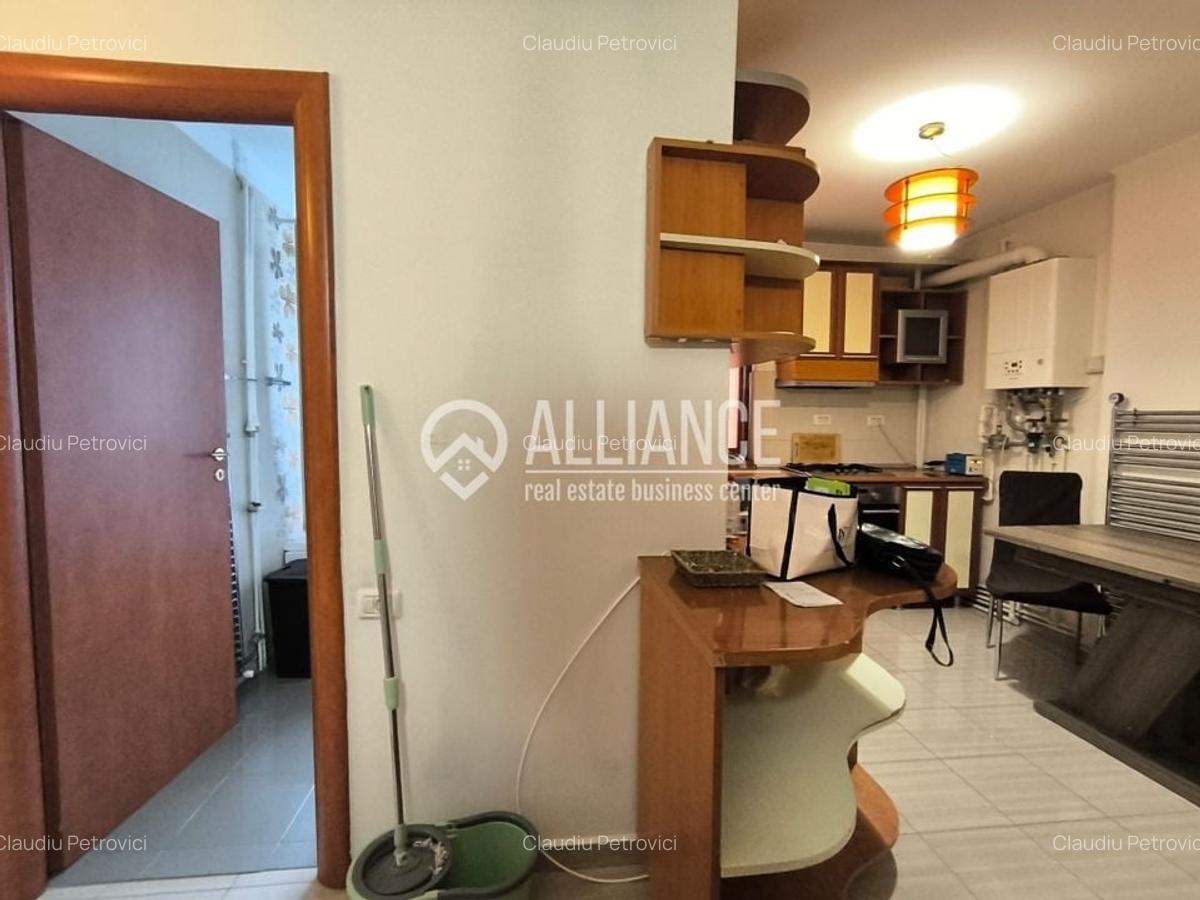 CENTRU COLONADELOR(cod03) - 2 Camere luminoase ! - 9