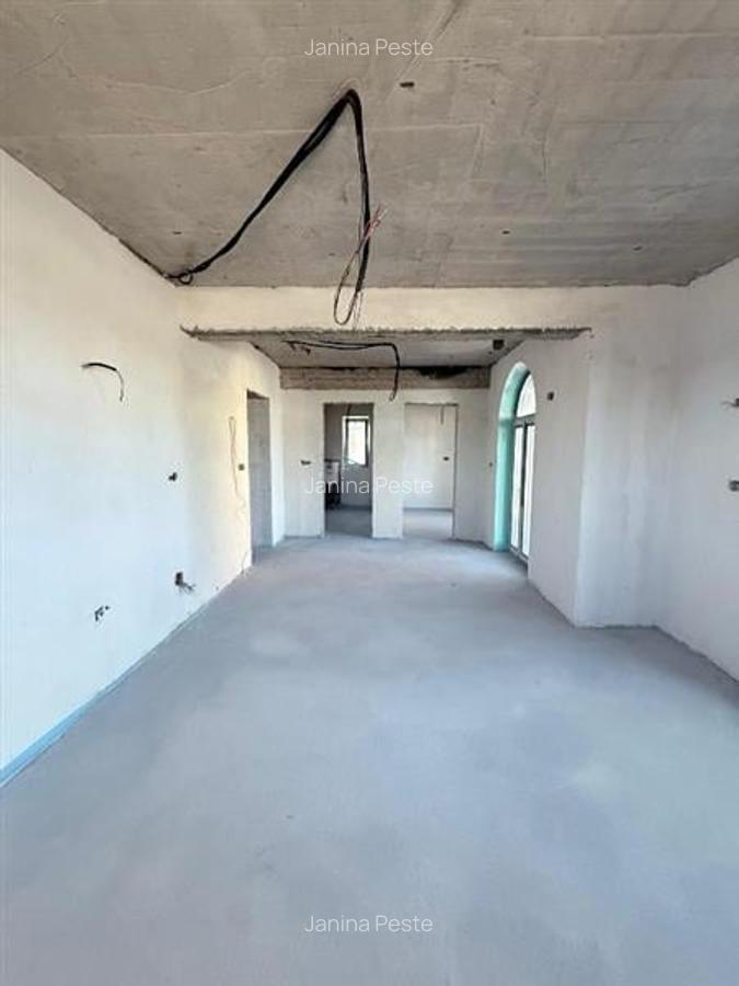 Vanzare  - Casa- Vila - Prelungirea Ghencea - Gladiolelor - teren 572mp - 330000 - 19
