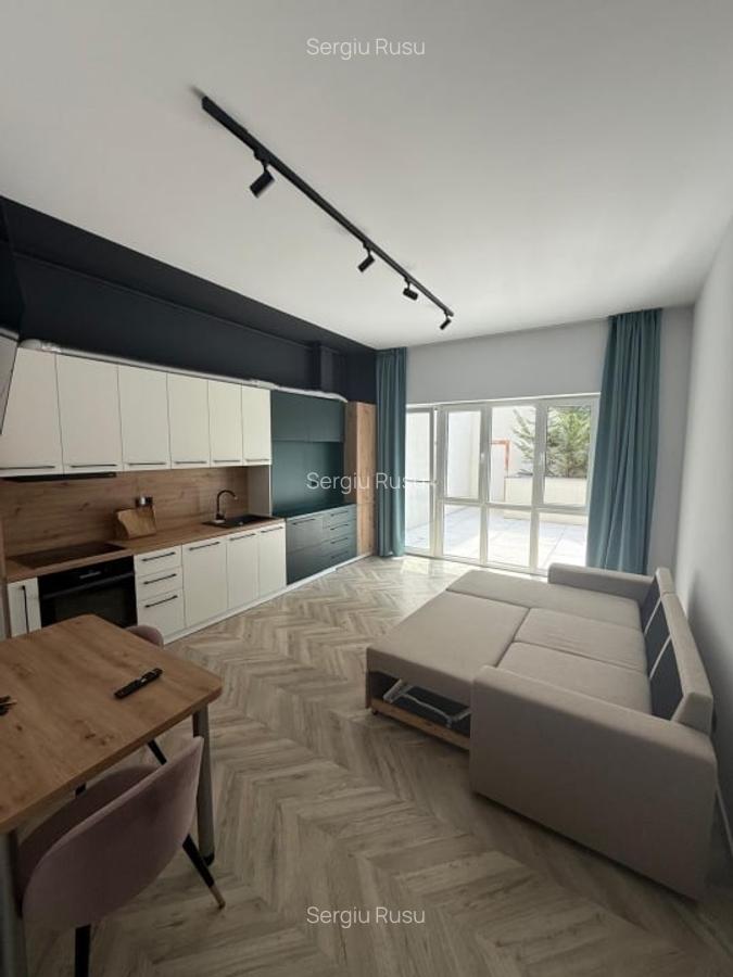 Inchiriere ap 2 cam+ parcare, 50mp+47 mp terasa ,zona VIVO str Razoare - 1