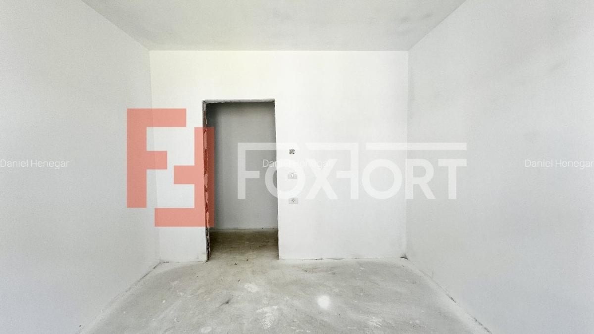 Apartament cu 3 camere decomandat în Giroc - 8