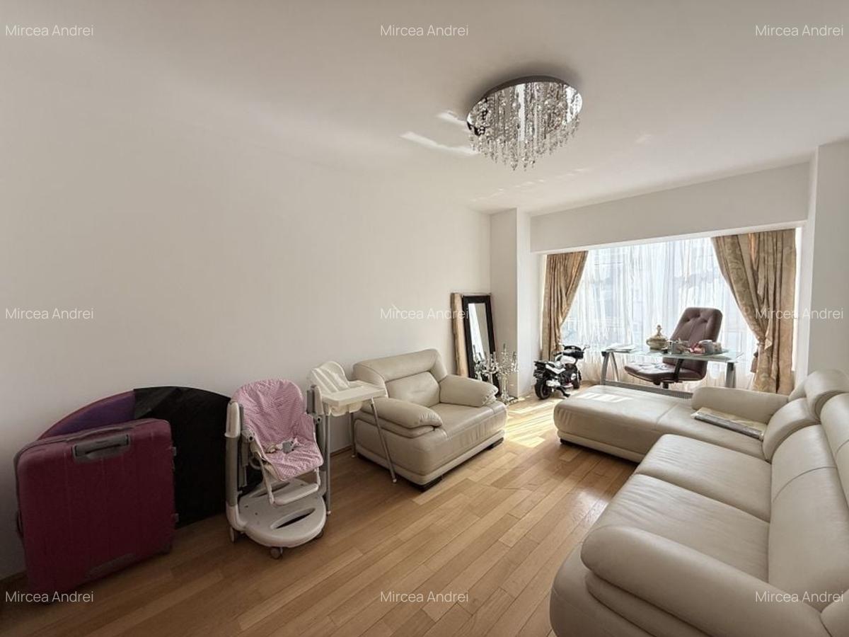 Apartament cu 4 camere decomandat, mobilat în Unirii - 9