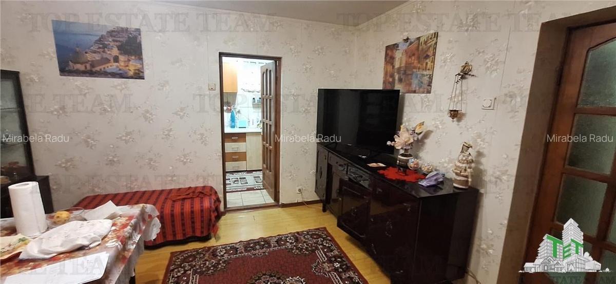 Casa  spatioasa cu 5 camere si curte proprie in Zona Bratianu, Constanta - 2