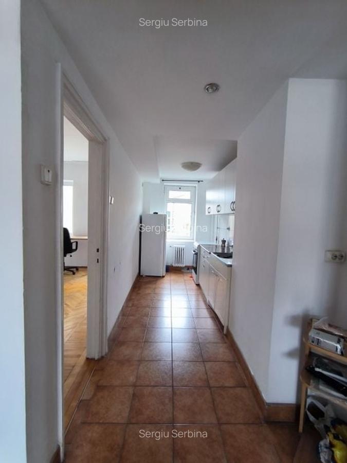 Apartament cu 3 camere decomandat în P-ța Romană - 6