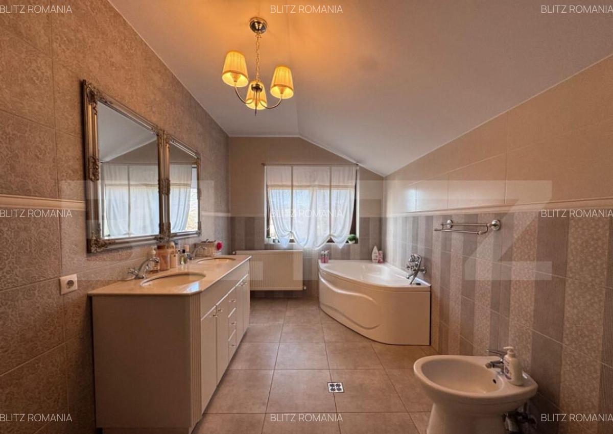 Proprietate Impecabila in Racari Locuin?a Ideala pe - 9