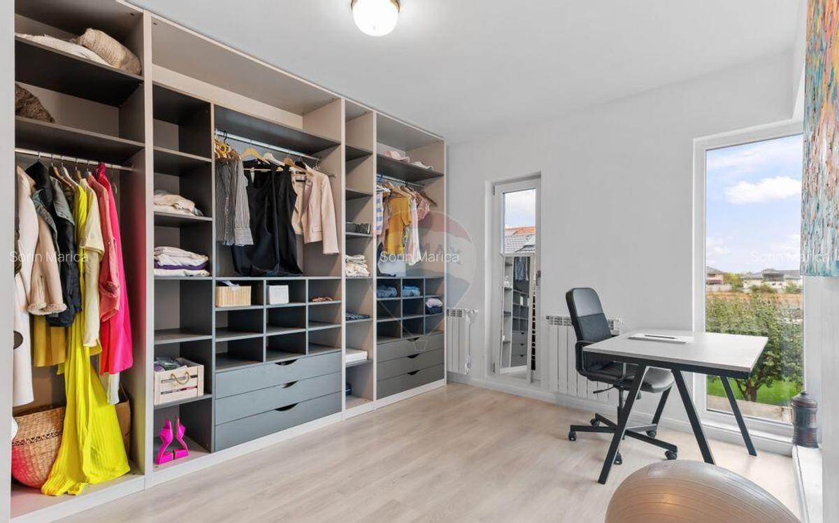 VANZARE Casa / Vila moderna cu 4 camere si curte Dragom... - 18