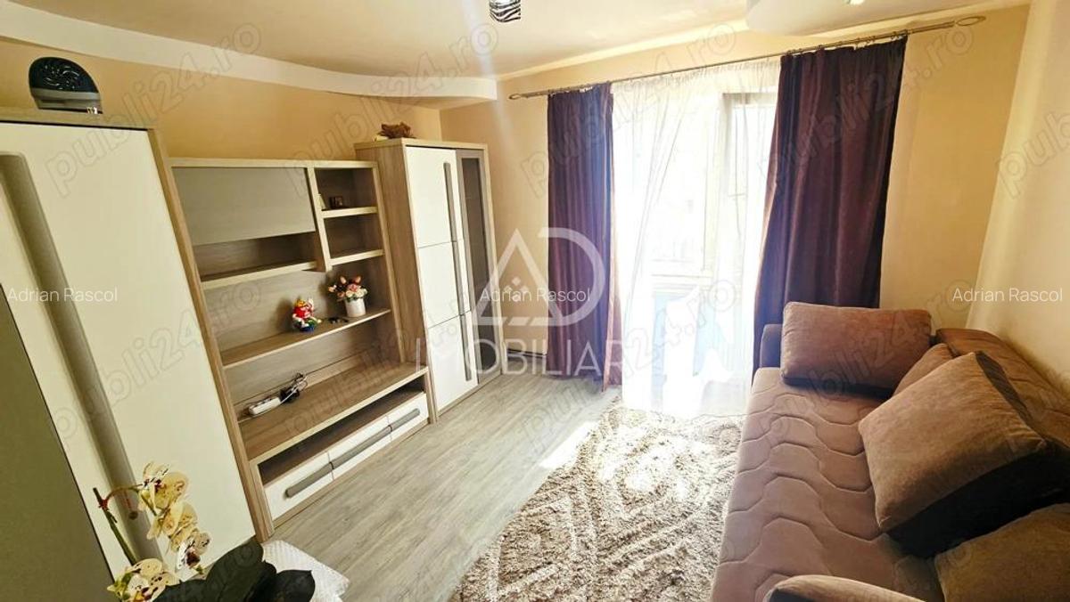 Apartament 2 camere - ETAJ 3 - Zona 9 Mai - 2